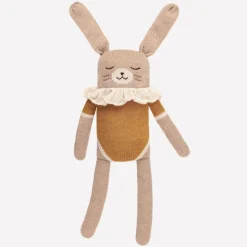 Großer Hase aus Baby-Alpakawolle | Senffarbener Body