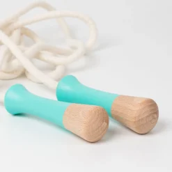 Hüpfseil mit Holzgriffen