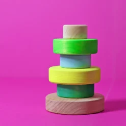 Kleiner Scheibenturm aus Naturholz | Neongrün