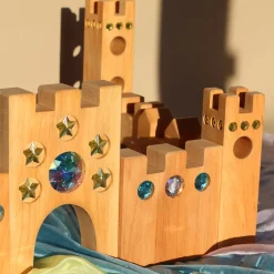 Kleines Märchenschloss mit Funkelsteinen | 10 Teile