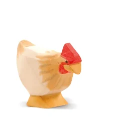 Ostheimer | Stehendes ockerfarbenes Huhn