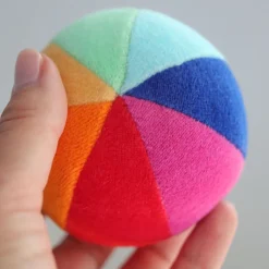 Regenbogenball mit Glöckchen